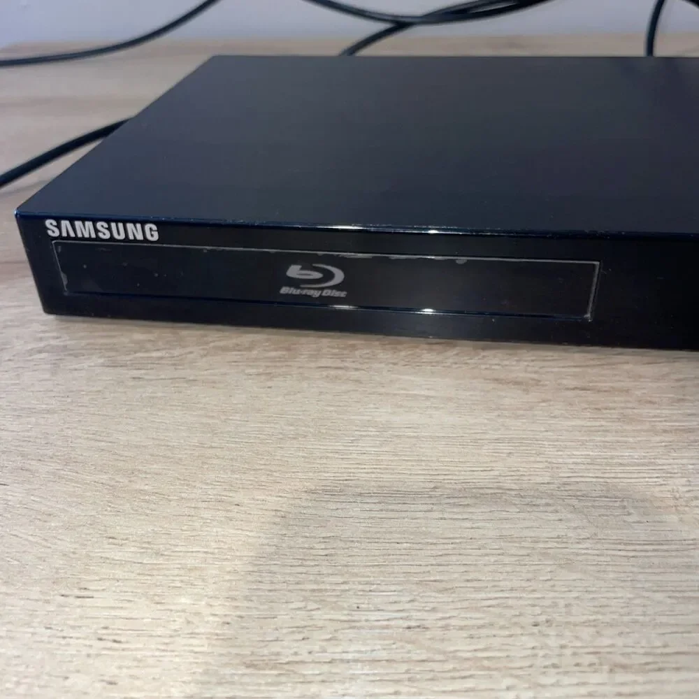 Samsung BD-F5100 Blu-ray Disc Player 1080p HDMI LAN Coax w/ Cables Tested